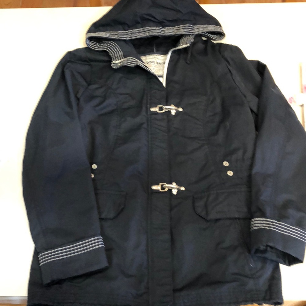 Women’s raincoat